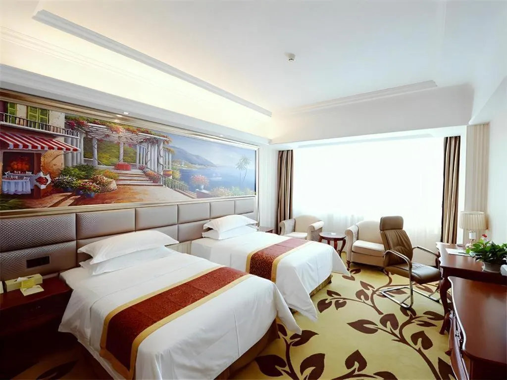 Bed in Vienna International Shanghai Nanxiang