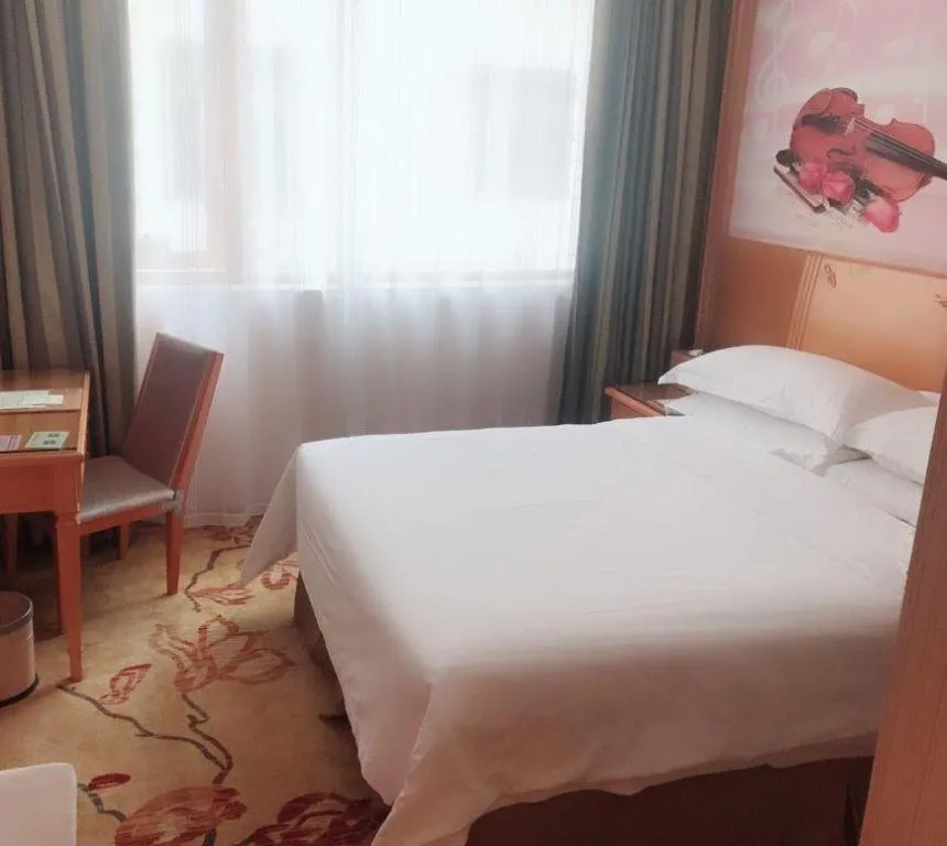 Bed in Vienna 3 Best Hotel Guangzhou Chebei Station