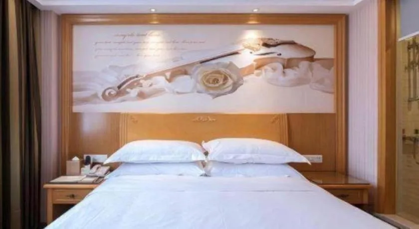 Bed in Vienna 3 Best Hotel Guangzhou Chebei Station