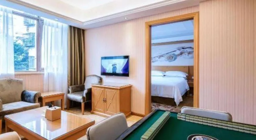 Bed in Vienna 3 Best Hotel Guangzhou Chebei Station