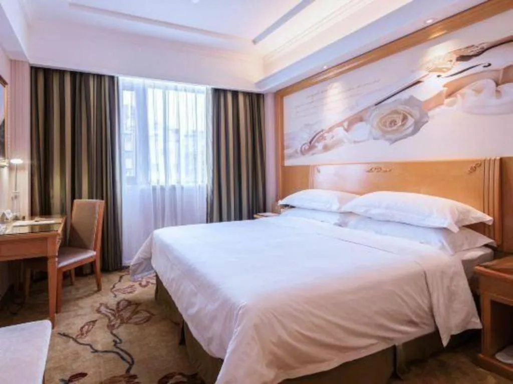 Bed in Vienna 3 Best Hotel Guangzhou Chebei Station