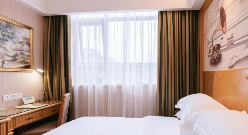 Bed in Vienna 3 Best Hotel Guangzhou Chebei Station