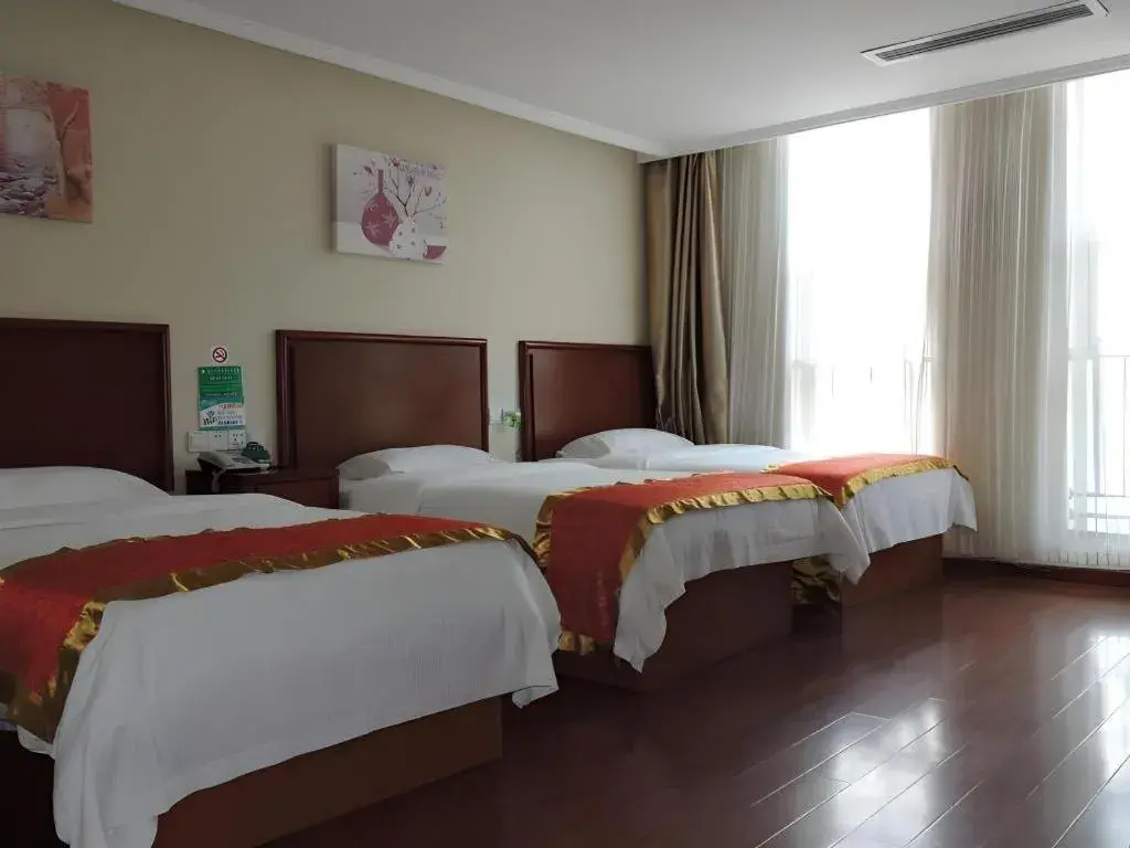 Bed in GreenTree Inn Linyi Feixian Jianshe Road Express Hotel Bed in GreenTree Inn Linyi Feixian Jianshe Road Express Hotel