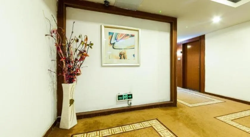 Insail Hotels Guangzhou Huangpu Dashadi Metro Station