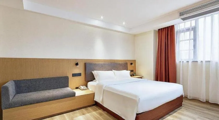 Bed in Insail Hotels Guangzhou Huangpu Dashadi Metro Station