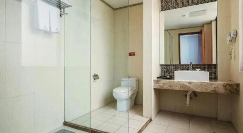 Insail Hotels Guangzhou Huangpu Dashadi Metro Station