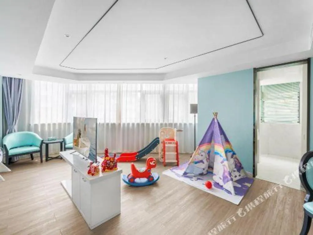 Qingdao Galaxy Holiday Hotel