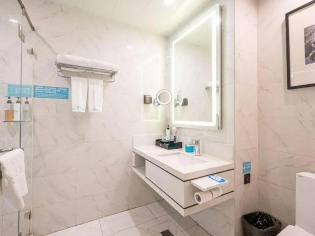 Qingdao Galaxy Holiday Hotel