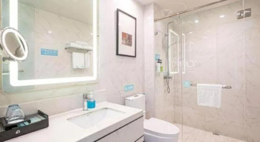 Qingdao Galaxy Holiday Hotel