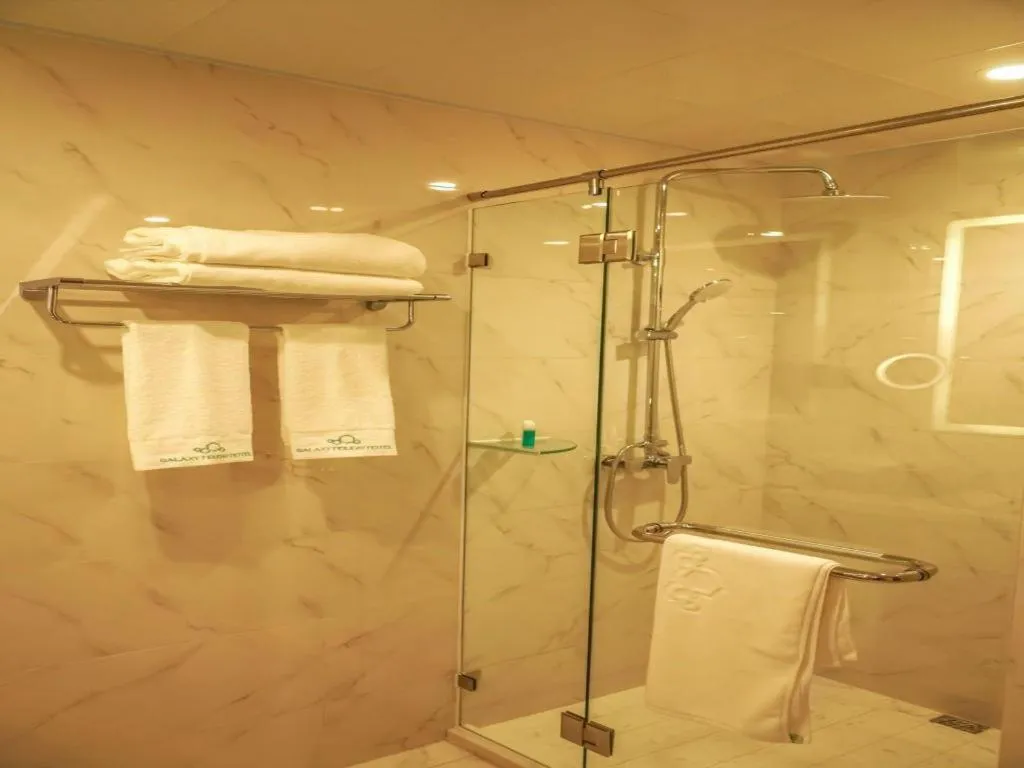 Qingdao Galaxy Holiday Hotel