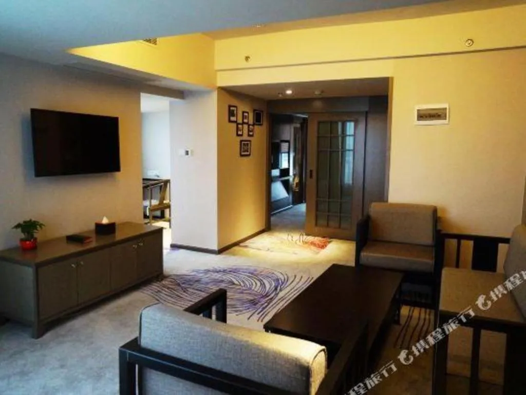 Bed in Chambery Hotel