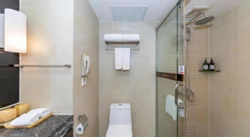 Tianjin Juchuan Lily Hotel