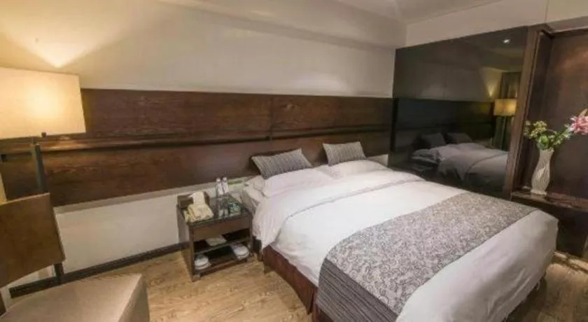 Bed in Tianjin Juchuan Lily Hotel