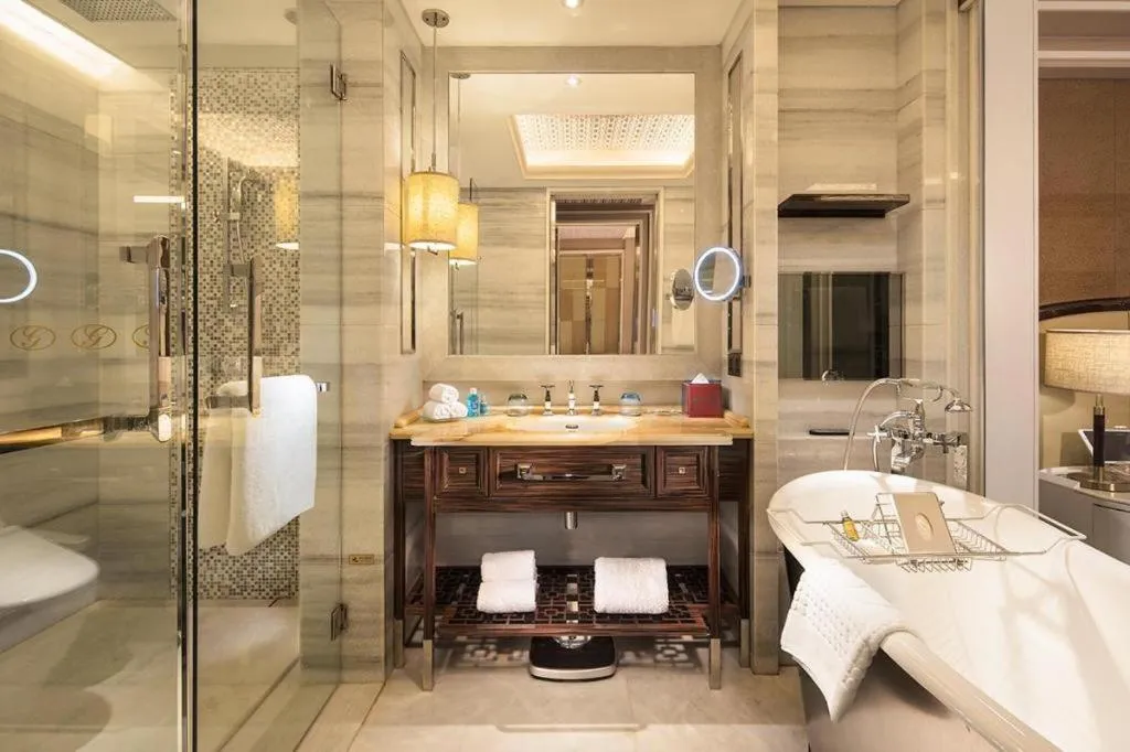 Grand Bay Hotel Beijing