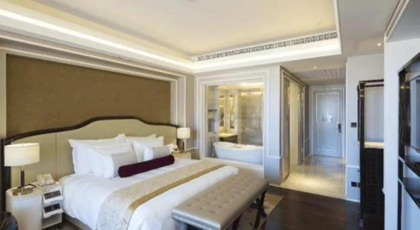 Bed in Grand Bay Hotel Beijing