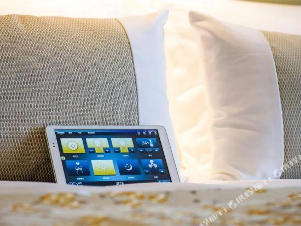 Bed in Grand Bay Hotel Beijing