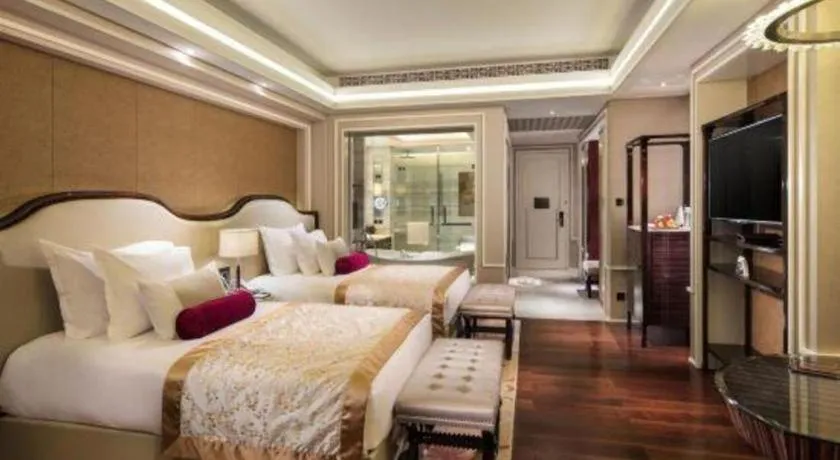 Bed in Grand Bay Hotel Beijing