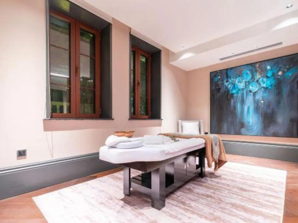 Grand Bay Hotel Beijing