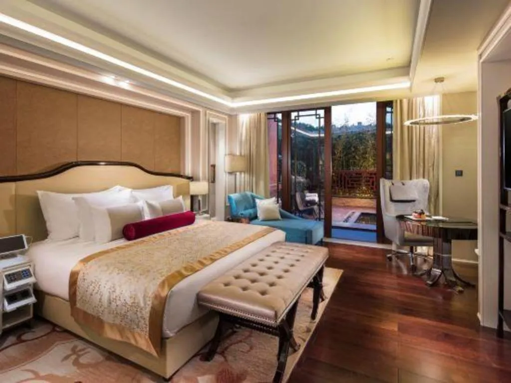 Bed in Grand Bay Hotel Beijing