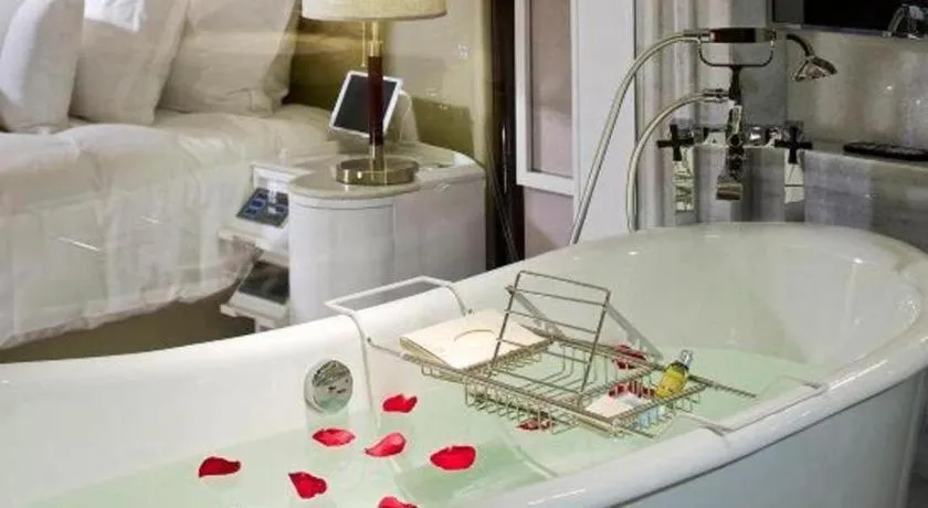 Grand Bay Hotel Beijing