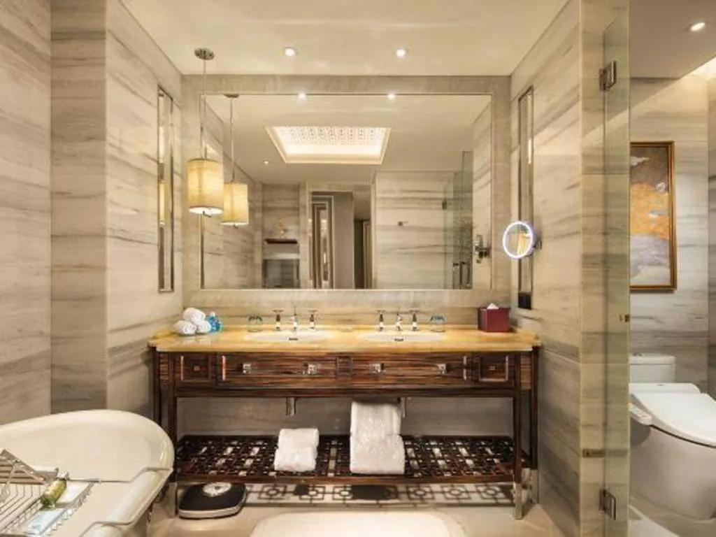 Grand Bay Hotel Beijing