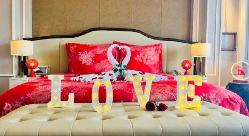 Bed in Grand Bay Hotel Beijing