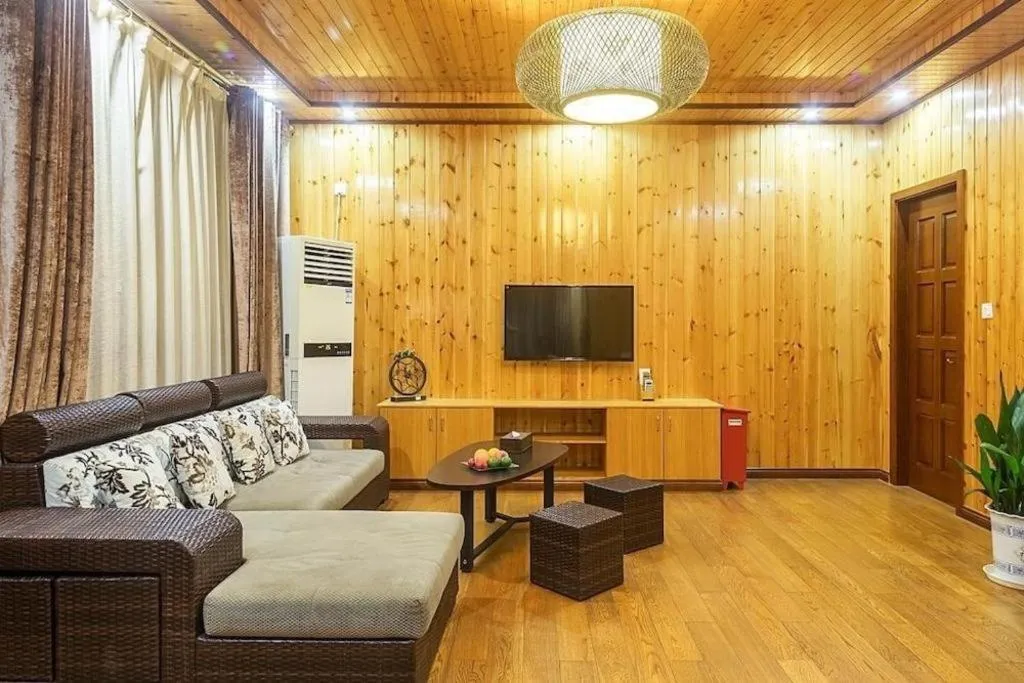 Suzhou Phoenix Hotspring Resort