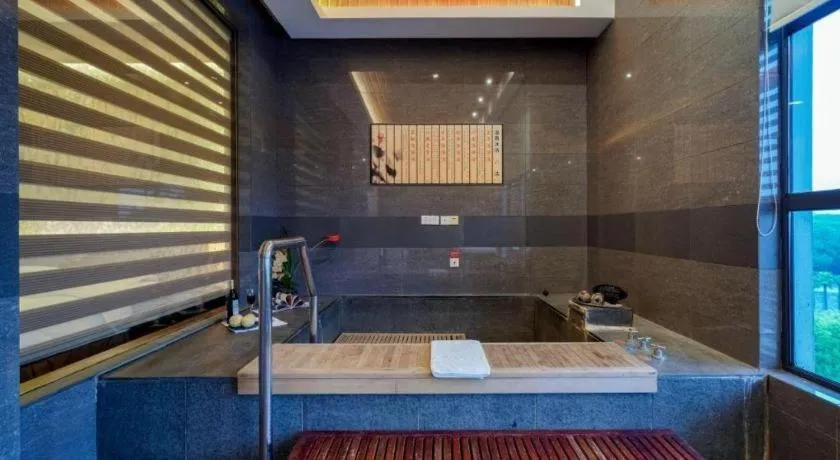 Suzhou Phoenix Hotspring Resort