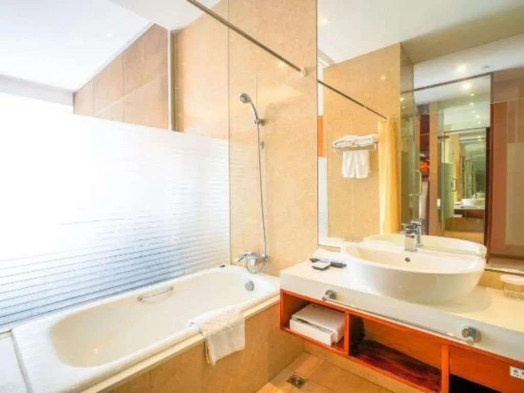 Suzhou Phoenix Hotspring Resort