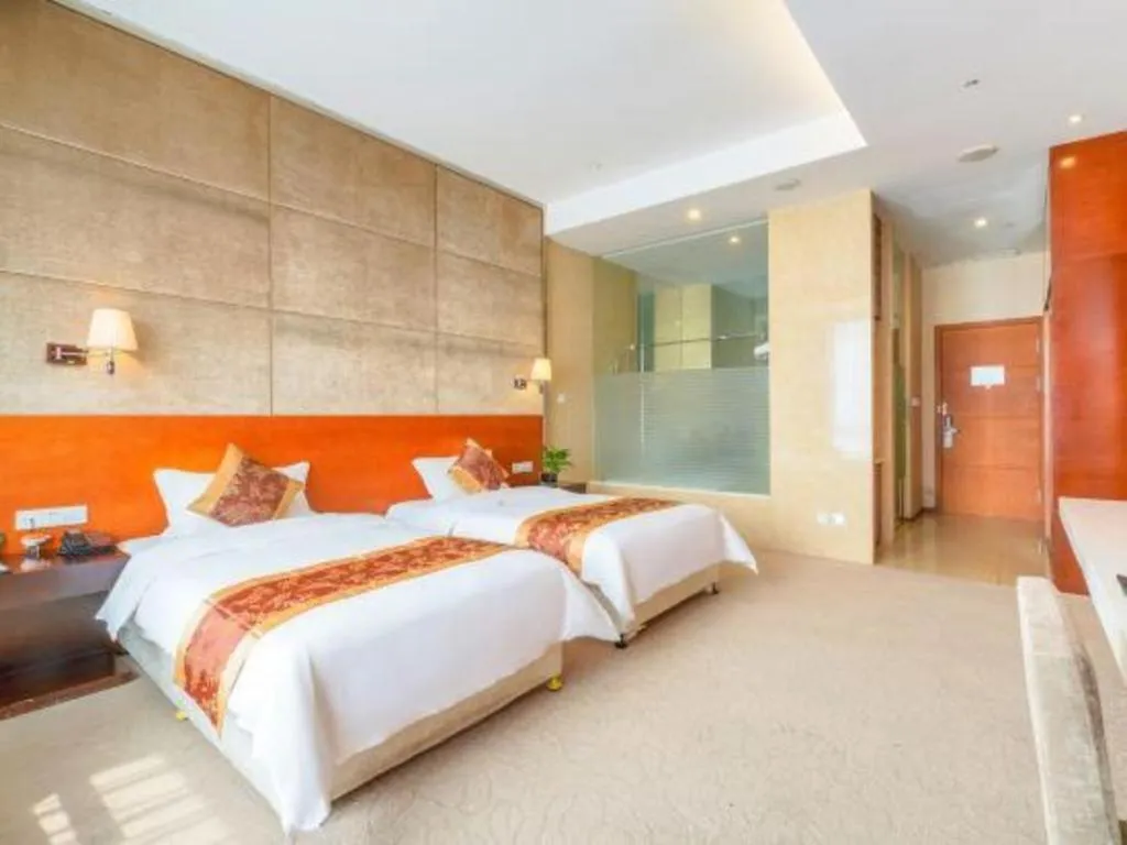 Bed in Suzhou Phoenix Hotspring Resort