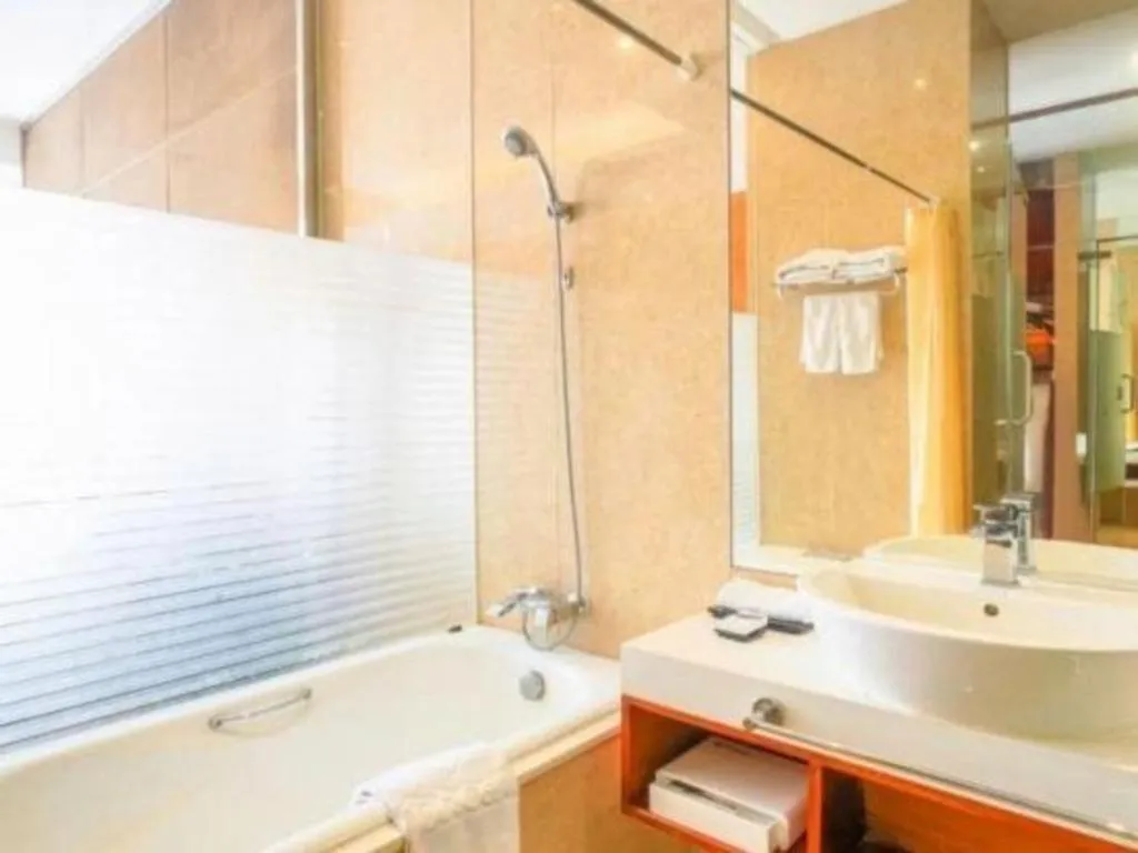 Suzhou Phoenix Hotspring Resort