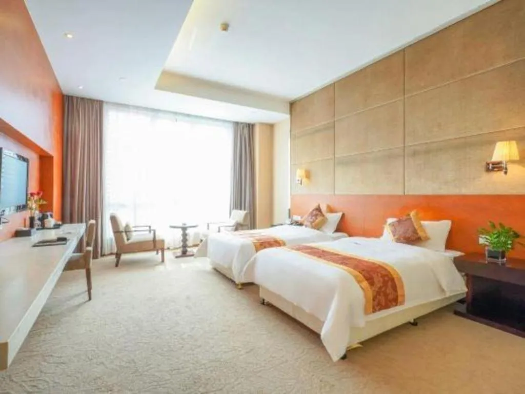 Bed in Suzhou Phoenix Hotspring Resort