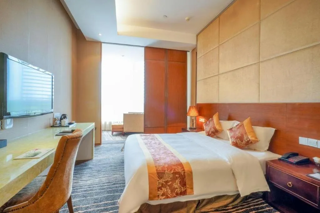 Bed in Suzhou Phoenix Hotspring Resort