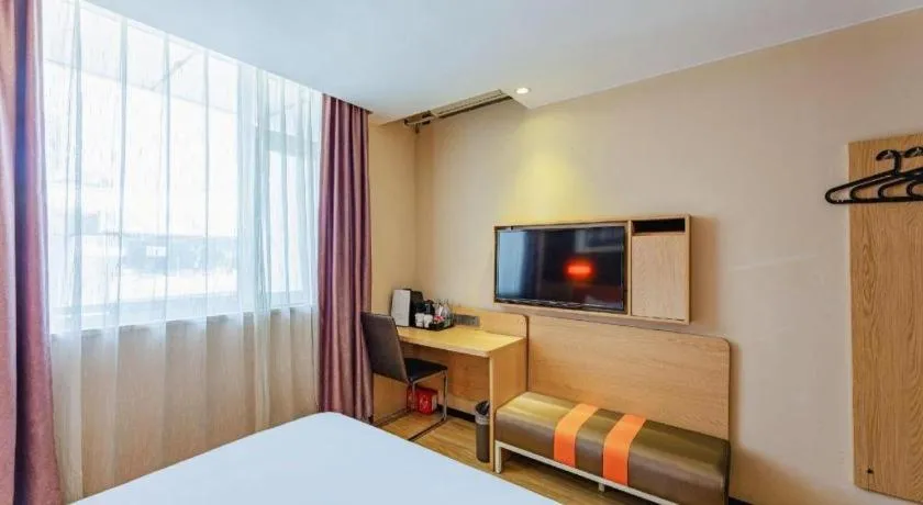 Bed in IU Hotel Tianjin Youyi Road Meijiang Exhibition Meiniu Metro Station