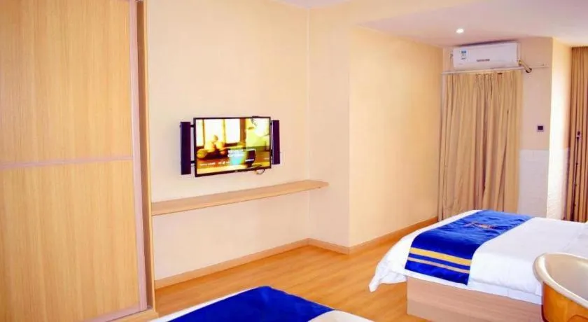 Bed in IU Hotel Chengdu High-Tech Zone Longhu Times Street