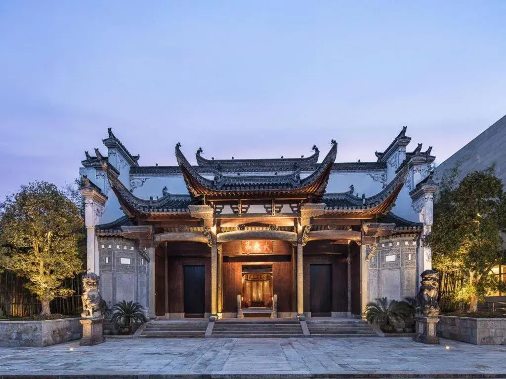 AHN LUH Zhu Jia Jiao AHN LUH Zhu Jia Jiao