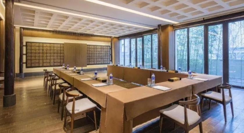 AHN LUH Zhu Jia Jiao