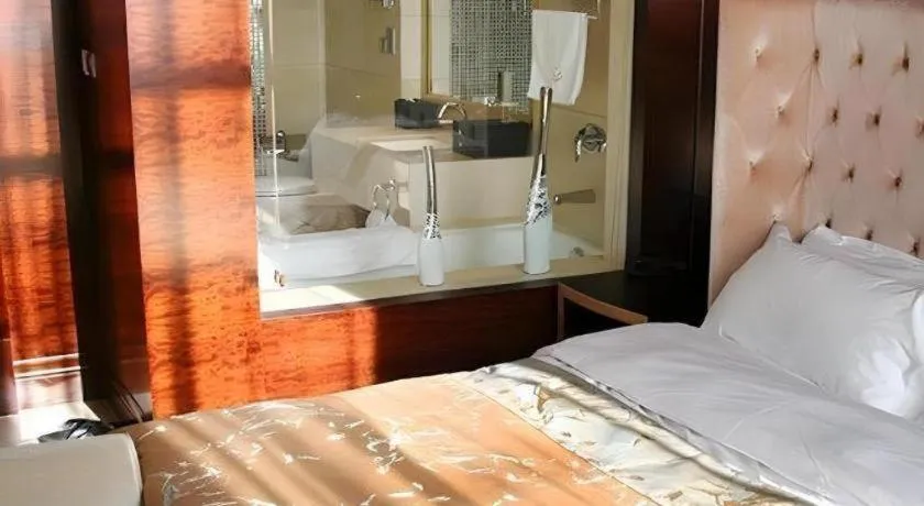 Bed in Liaoning Friendship Hotel