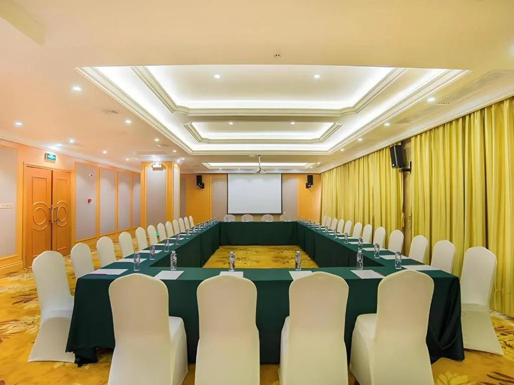 Vienna Hotel Guangxi Liuzhou Xijiang Vientiane City