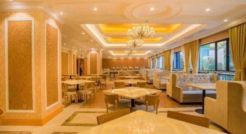 Vienna Hotel Guangxi Liuzhou Xijiang Vientiane City