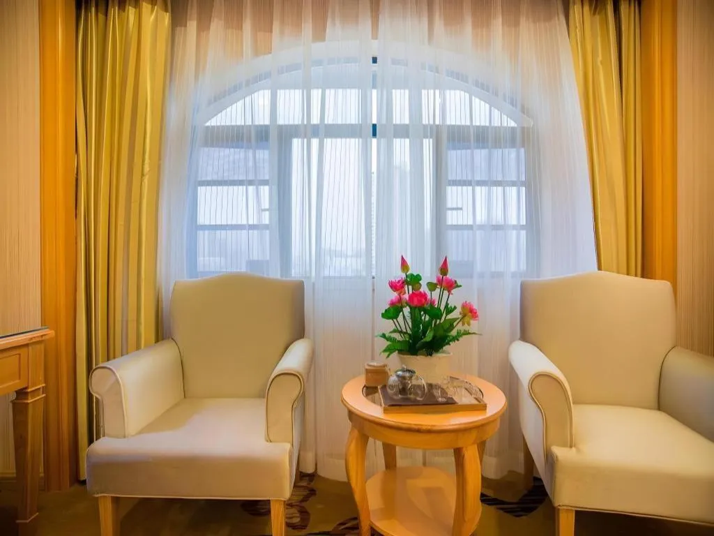 Vienna Hotel Guangxi Liuzhou Xijiang Vientiane City