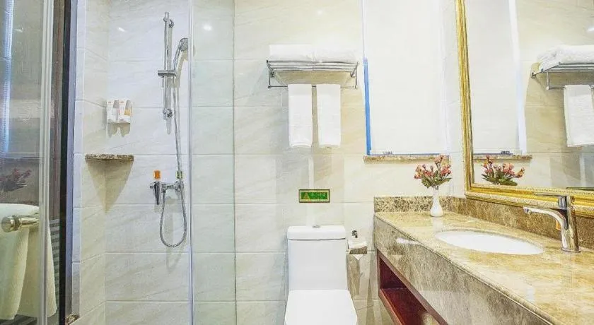 Vienna Hotel Guiyang Jiaxiulou Jichang Road