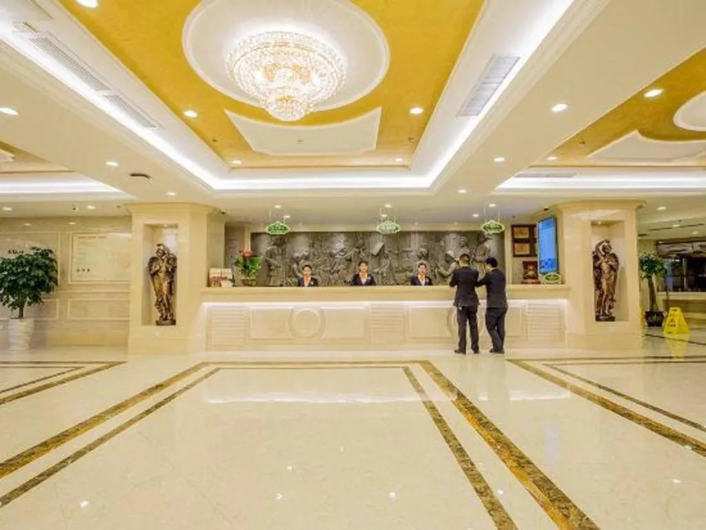 Vienna Hotel Guiyang Jiaxiulou Jichang Road