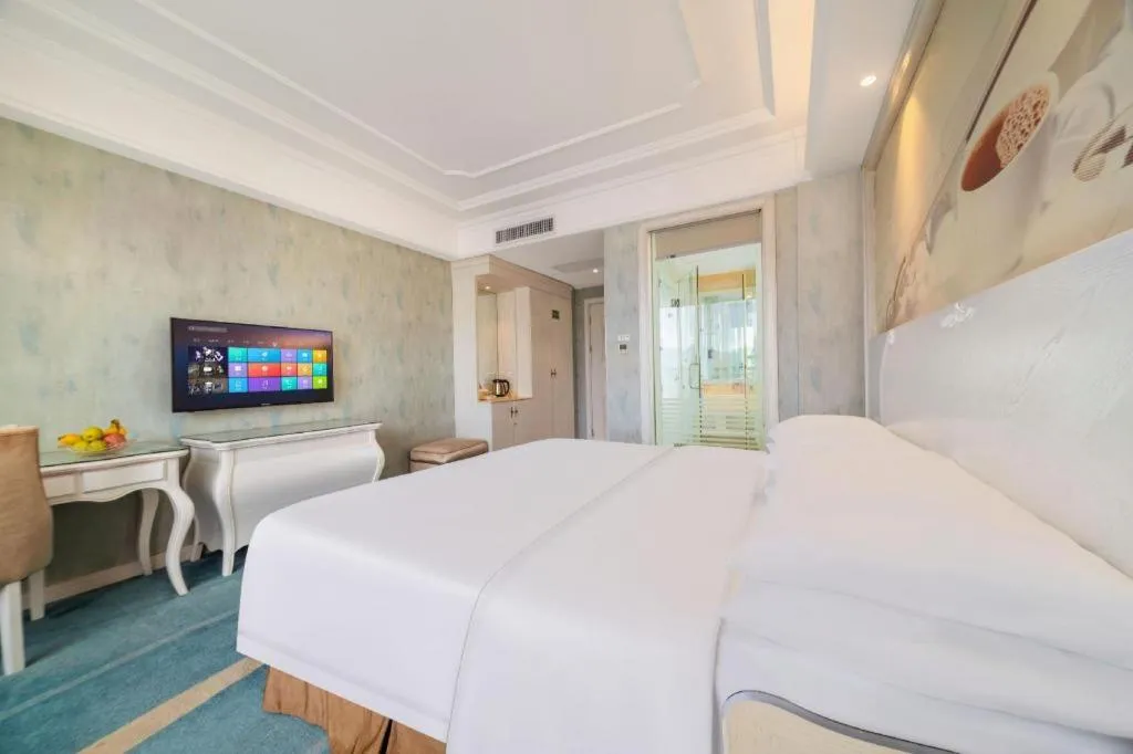 Bed in Vienna Hotel Guiyang Jiaxiulou Jichang Road
