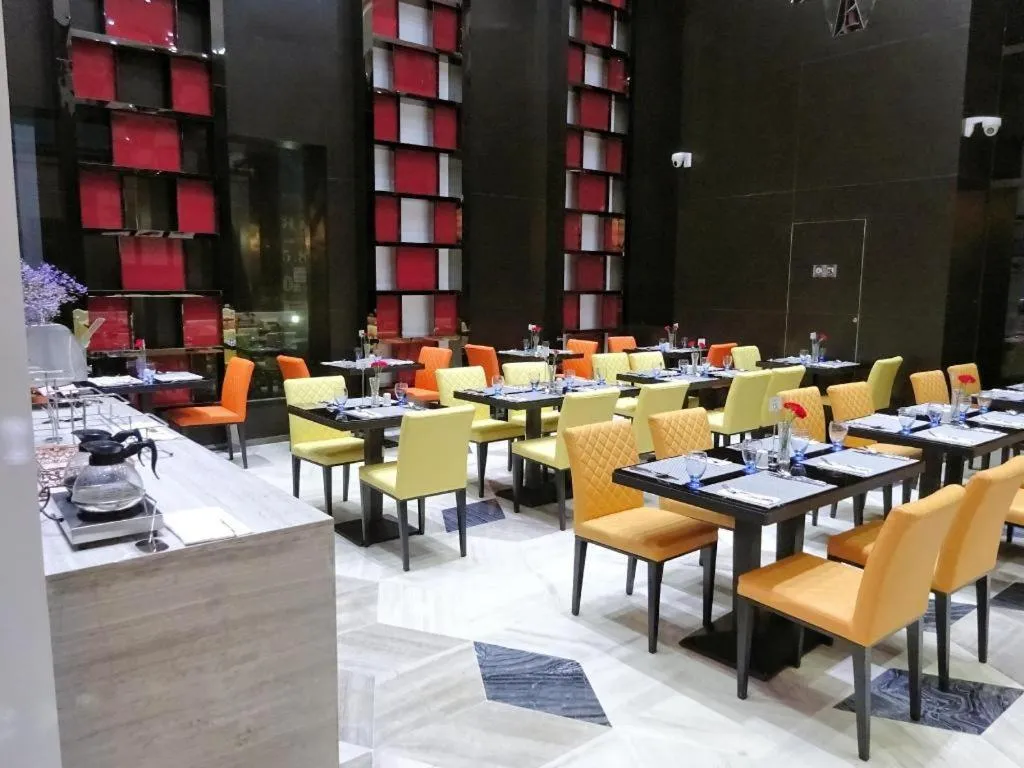 Holiday Villa Hotel & Residence Shanghai Jiading