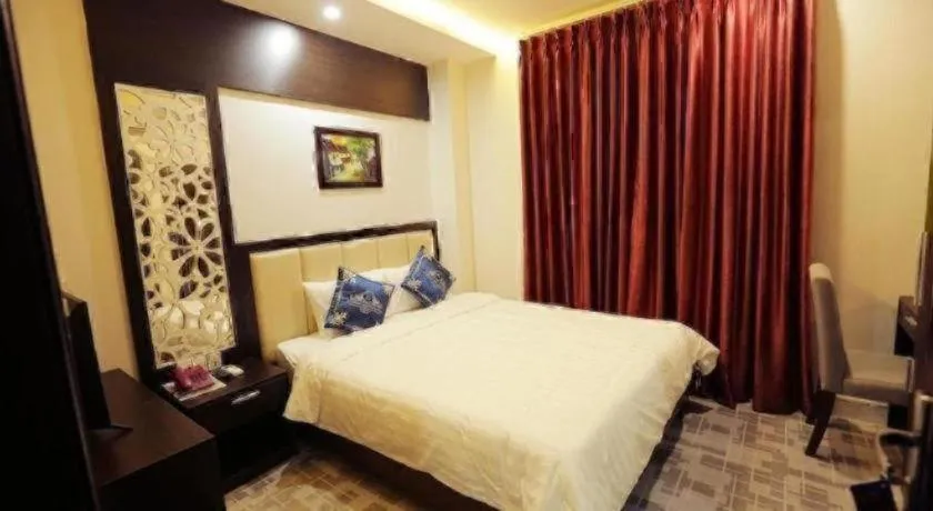 Bed in Tuong Minh Hotel