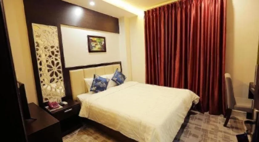 Bed in Tuong Minh Hotel