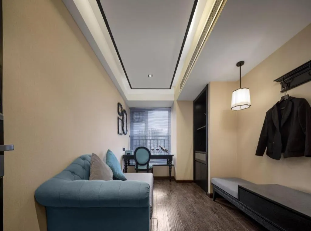 Xana Hotelle Chengdu East Railway Station Kaide Plaza