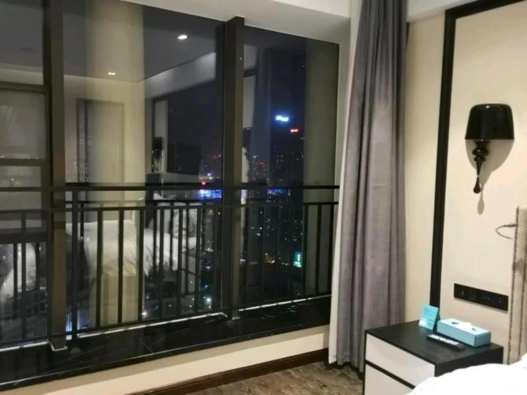 Bed in Xana Hotelle Chengdu East Railway Station Kaide Plaza