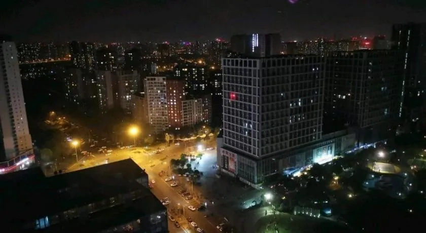 Xana Hotelle Chengdu East Railway Station Kaide Plaza